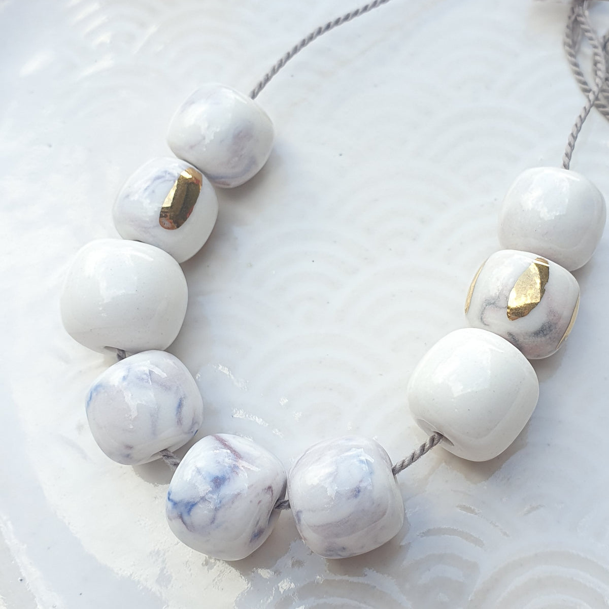 Porcelain Beads - lilac marble